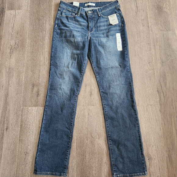 Signature by Levi Strauss Denim - Nwt Levi Strauss jeans size 12